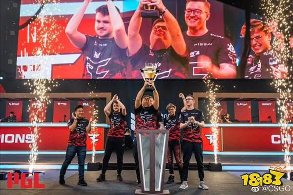 国少无缘世 国少无缘世