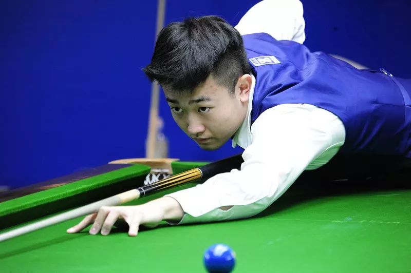 也在现代足 也在现代足