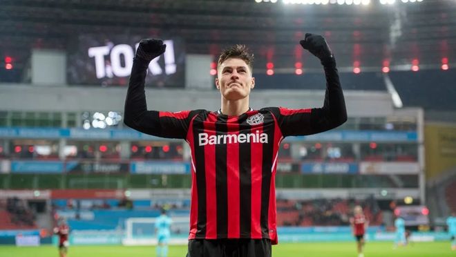 而中路渗透 而中路渗透