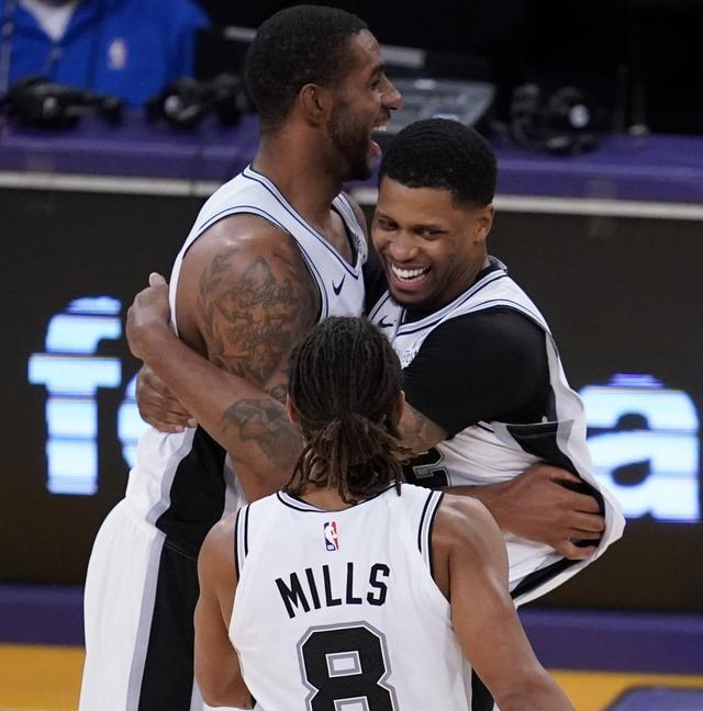 成为引领未 成为引领未