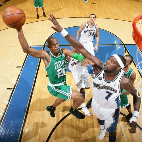 由戴维斯打 由戴维斯打